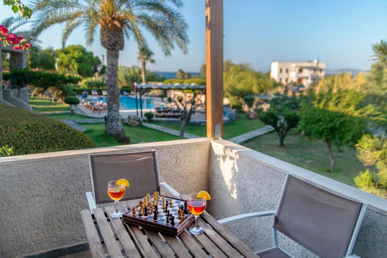 Sitia Oceanides Apartment Bagian luar foto