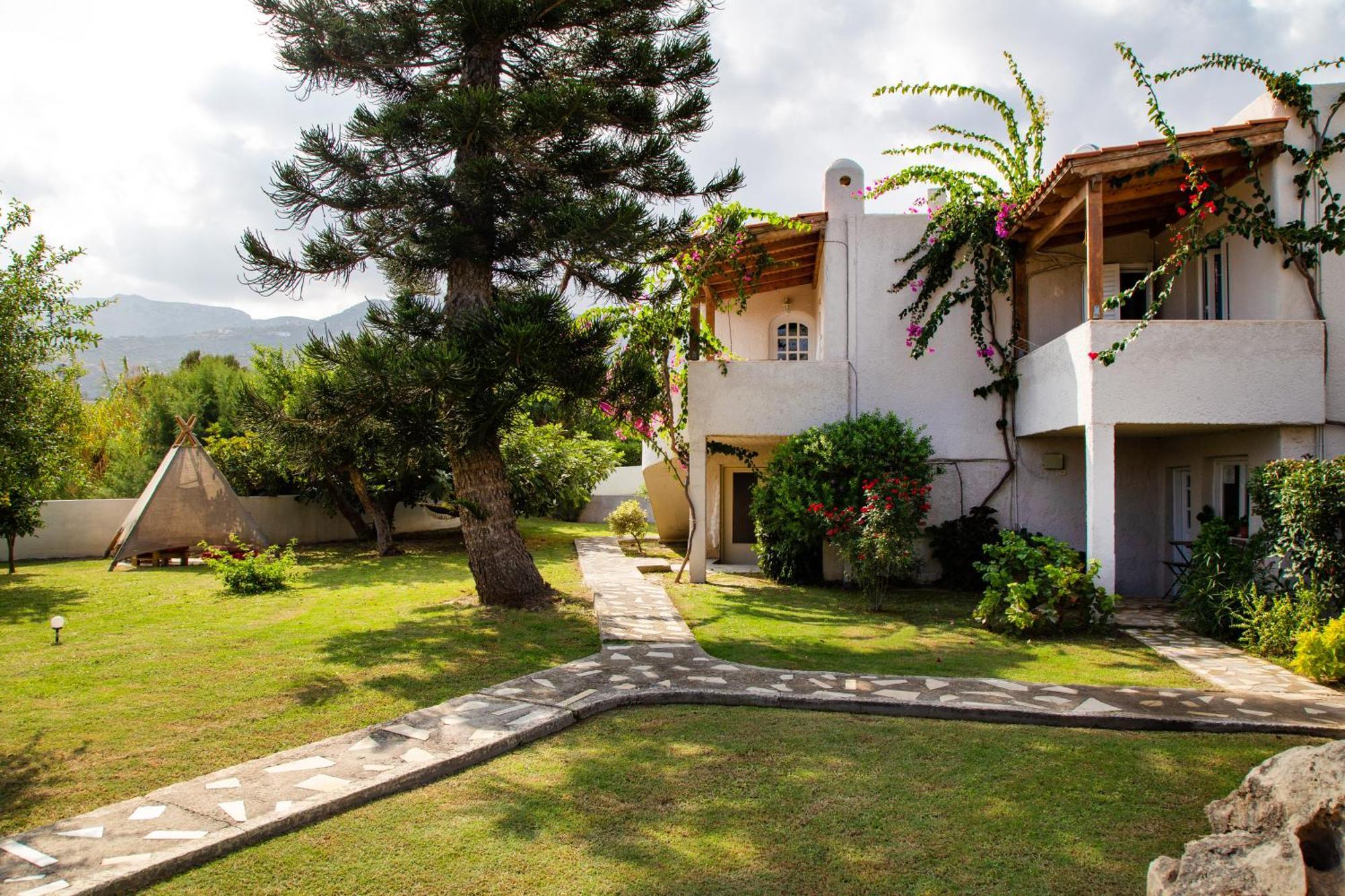 Sitia Oceanides Apartment Bagian luar foto
