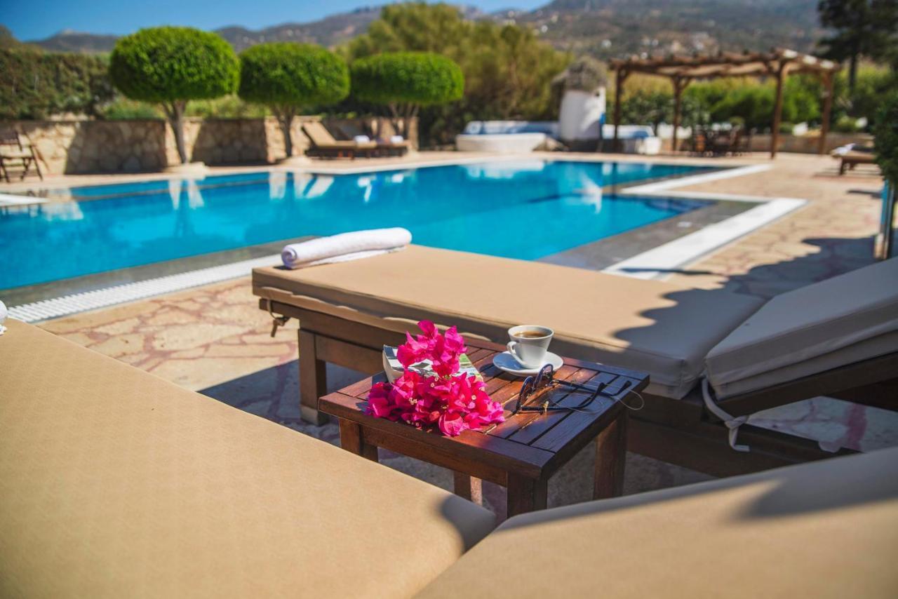 Sitia Oceanides Apartment Bagian luar foto